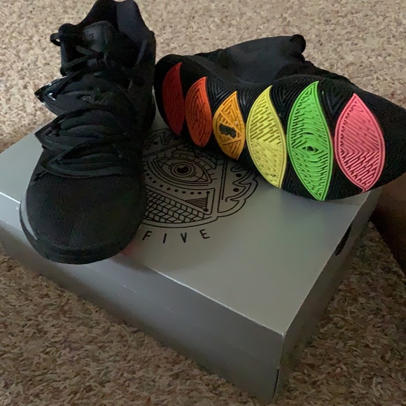 Nike Kayrie 5